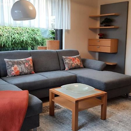 Ferienwohnung Mit Japangarten คาร์ลชตัดท์ ภายนอก รูปภาพ